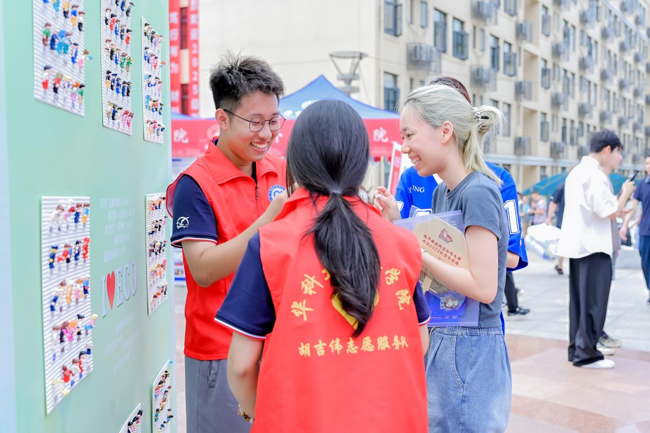 5755573224b3a414235a785ad815bdc9