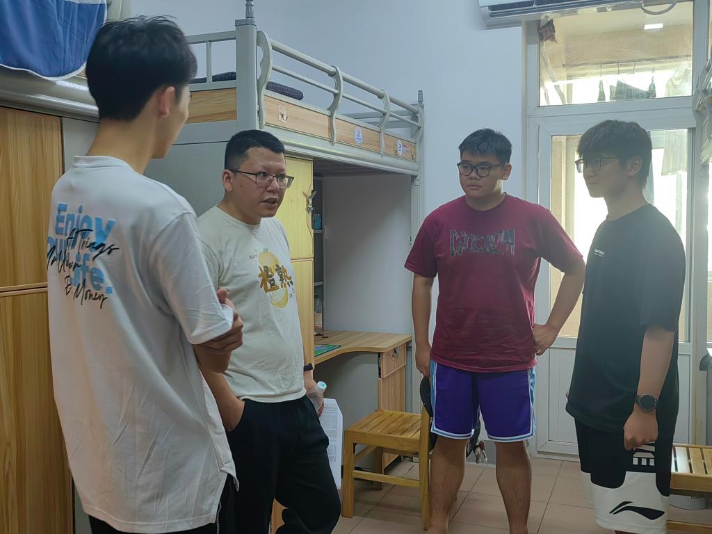 fdaf834aa54b6069cd8979095f98cc66